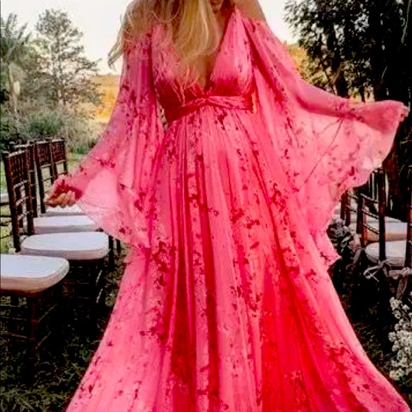 lukalula Dresses & Skirts - Maternity floral pink maxi dress - EUC